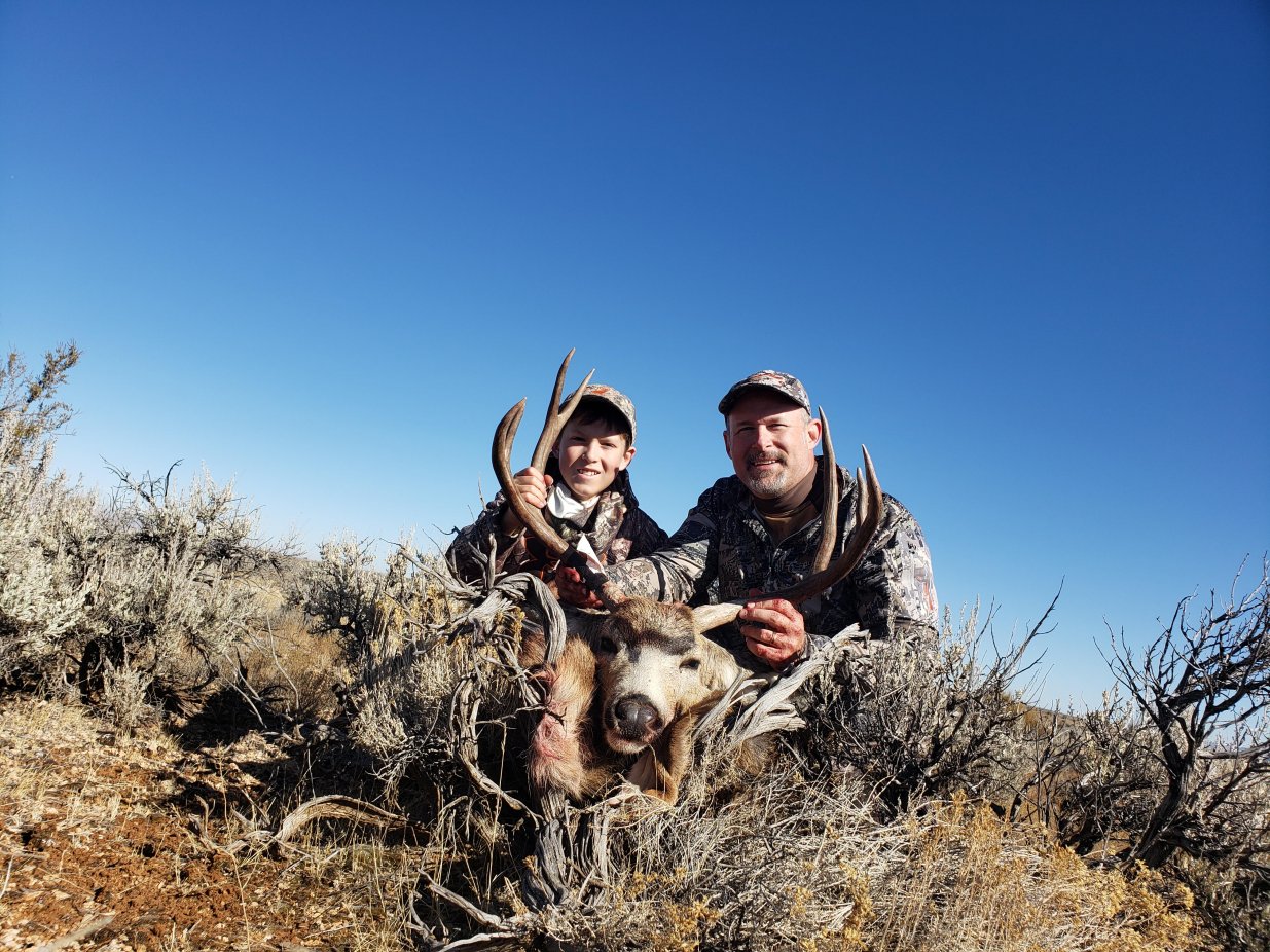 BW JW Buck 1.jpg
