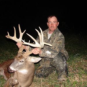 bow buck 2007  in the books as a 156 4/8 net typical...just had it rescored as a non typical and grossed 192 5/8 with a net of 178 4/8