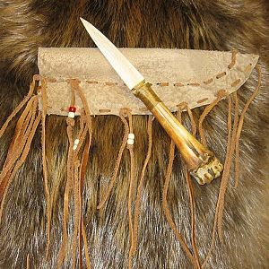Caribou knife hand crafed by JayDee Flohr