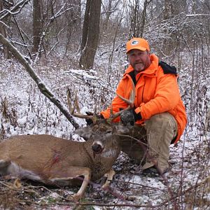 Uncles buck from 2007, Wisconsin Gun Kill